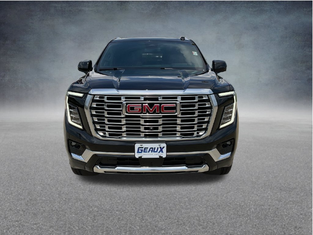 Used 2025 GMC Yukon XL Denali w/ Sun & Power Step Package AWD/4WD image 2