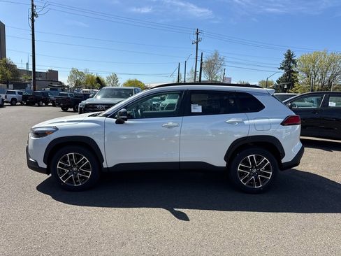 New 2026 Toyota Corolla Cross XLE AWD/4WD image 5
