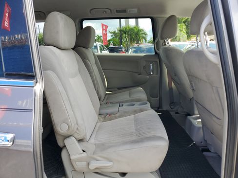 Used 2016 Nissan Quest SV image 37