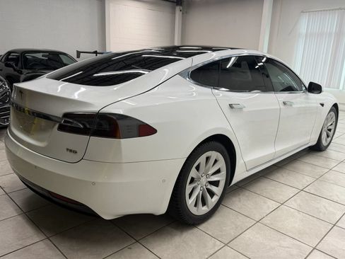 Used 2017 Tesla Model S 75D AWD/4WD image 9