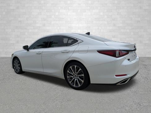Used 2019 Lexus ES 350 w/ Accessory Package 2 FWD image 4