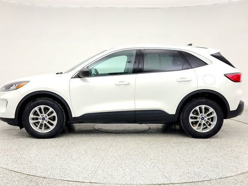 Used 2022 Ford Escape SE image 8