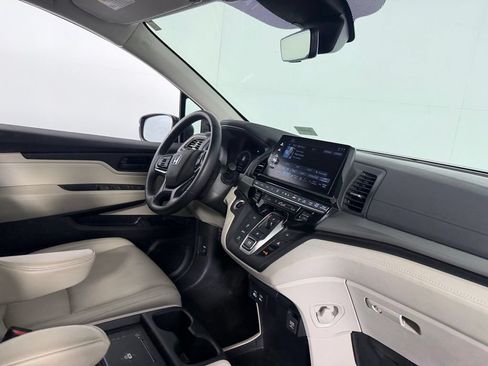 Used 2025 Honda Odyssey EX-L image 28