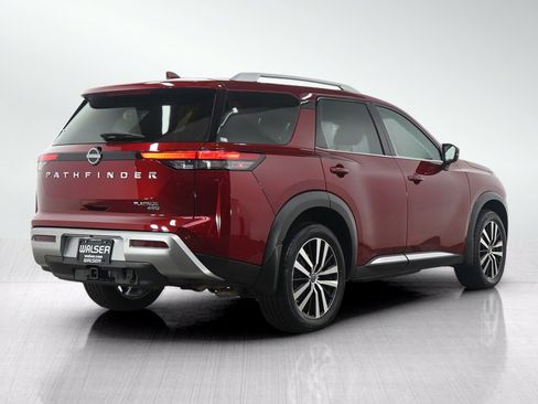 Used 2024 Nissan Pathfinder Platinum AWD/4WD image 6