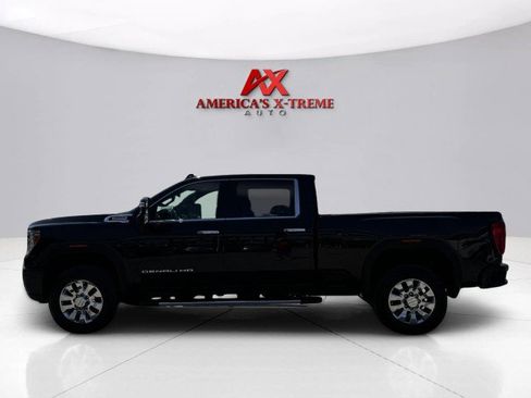 Used 2020 GMC Sierra 2500 Denali w/ Denali Ultimate Package image 2