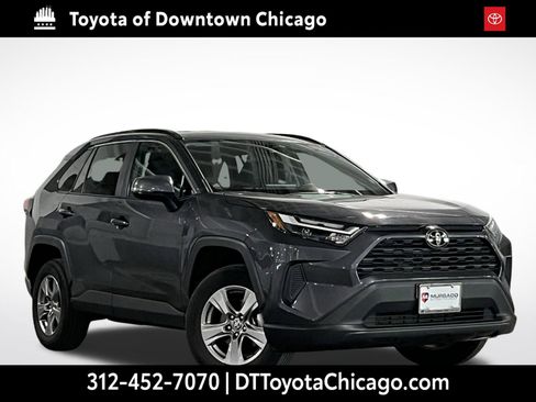 Used 2025 Toyota RAV4 XLE AWD/4WD image 1