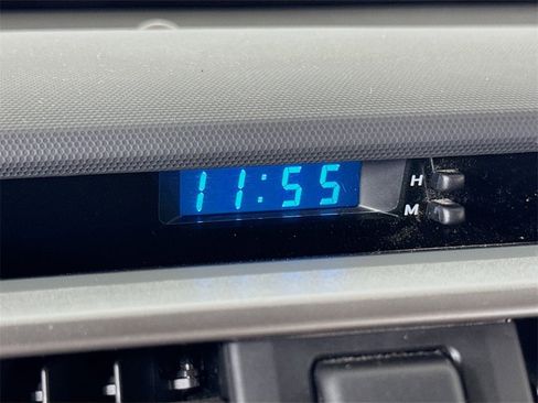 Used 2019 Toyota 4Runner Limited image 18