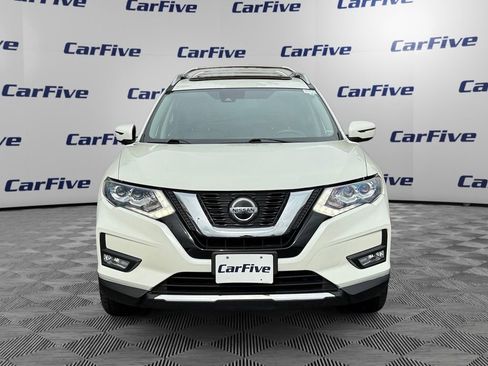 Used 2019 Nissan Rogue SL w/ Premium Package image 9