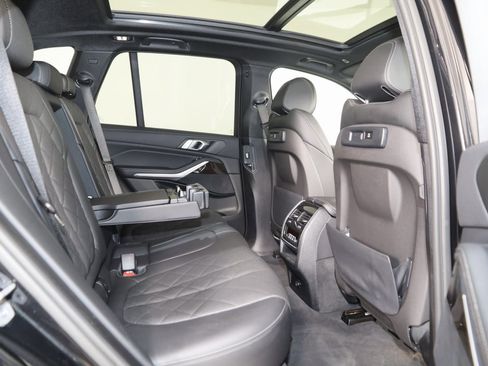 Used 2023 BMW X5 xDrive40i w/ M Sport Package image 14