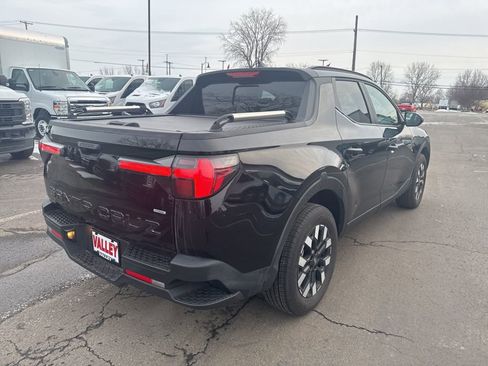 Used 2025 Hyundai Santa Cruz SEL image 10