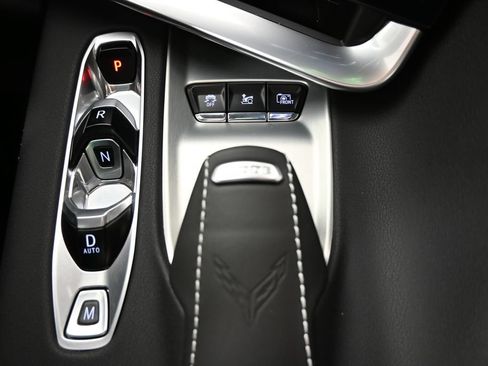 Used 2024 Chevrolet Corvette Stingray Preferred Cpe w/ Z51 Performance Package RWD image 32