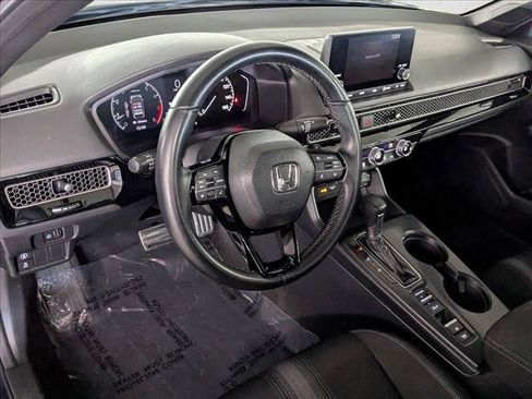 Used 2023 Honda Civic Sport image 10