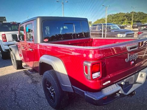 Used 2021 Jeep Gladiator Sport w/ Trailer Tow Package AWD/4WD image 2