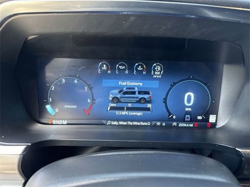 Used 2024 Ford F150 Platinum image 40