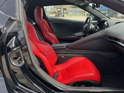 Used 2024 Chevrolet Corvette Stingray Convertible w/ Battery Protection Package image 12