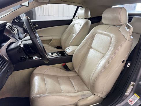 Used 2009 Jaguar XKR R RWD image 5