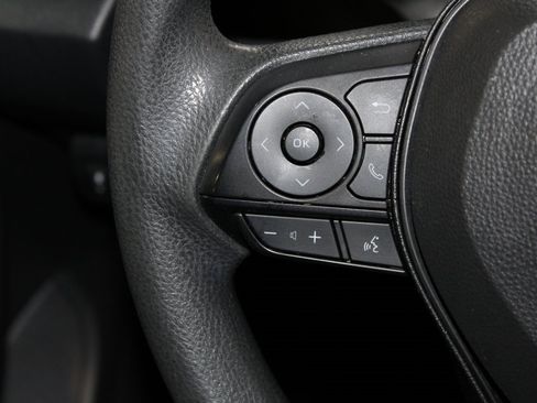 Used 2022 Toyota Corolla LE image 20