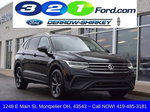 Used 2023 Volkswagen Tiguan SE FWD image 1