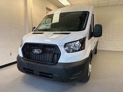 New 2026 Ford Transit 250 148 Medium Roof Extended AWD image 11