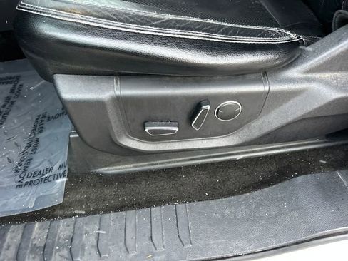 Used 2015 Ford F150 Lariat image 10