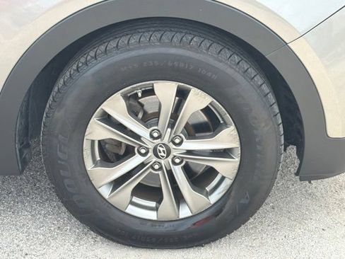 Used 2014 Hyundai Santa Fe Sport w/ Technology Package 04 FWD image 10
