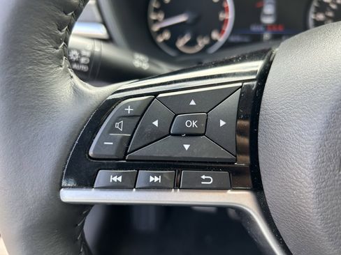 Used 2023 Nissan Altima 2.5 SL image 18