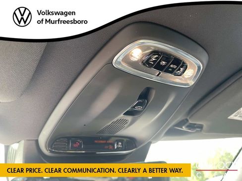 Used 2021 Volvo XC90 T6 R-Design w/ Advanced Package image 25