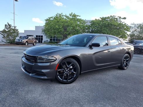 Used 2022 Dodge Charger SXT w/ Plus Group RWD image 1