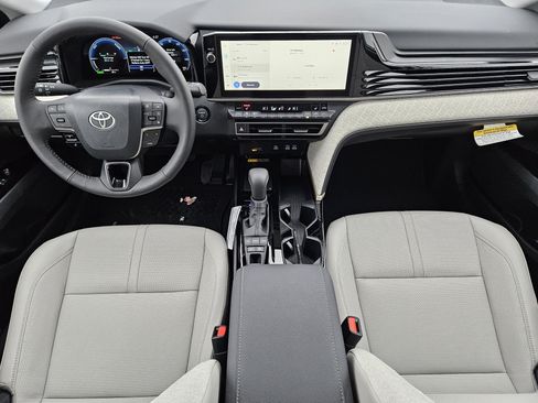 New 2026 Toyota Camry XLE image 19