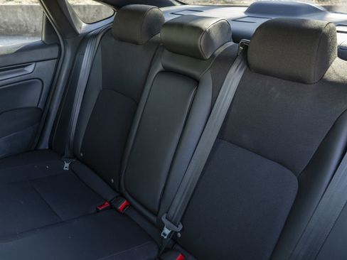 Certified 2025 Honda Civic Sport Touring image 18