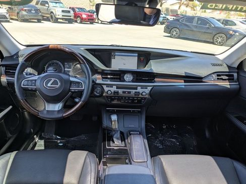 Used 2018 Lexus ES 350 w/ Navigation System Package FWD image 18