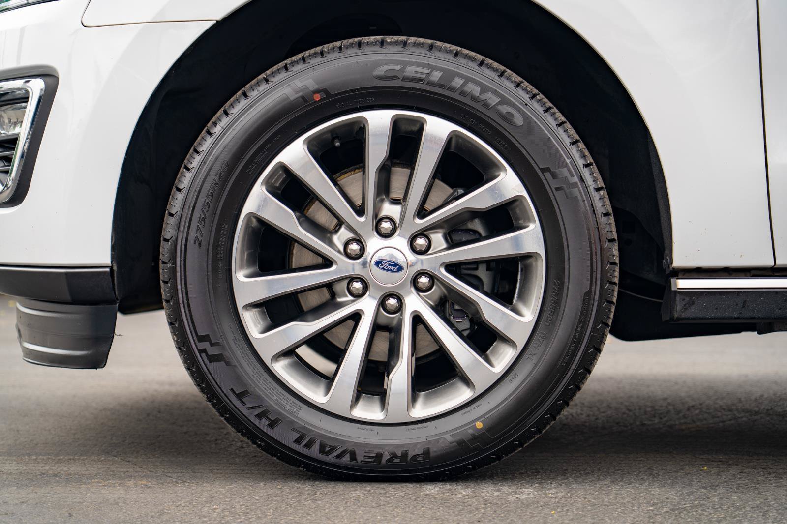 Used 2018 Ford Expedition Limited AWD/4WD image 14