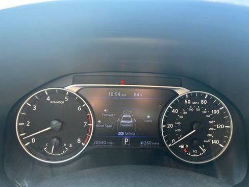 Used 2025 Nissan Altima 2.5 SV FWD image 34