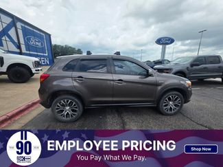 Used 2017 Mitsubishi Outlander Sport ES FWD video 1