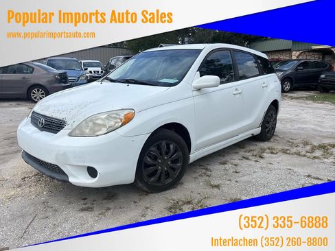 Used 2008 Toyota Matrix XR image 1