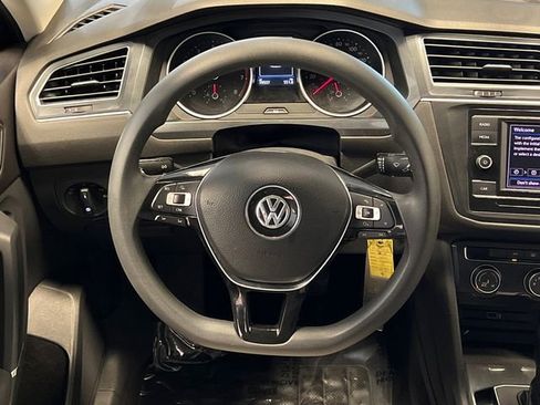 Used 2018 Volkswagen Tiguan S FWD image 19