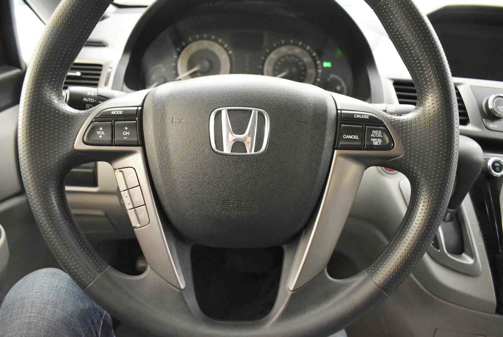 Used 2015 Honda Odyssey EX image 24