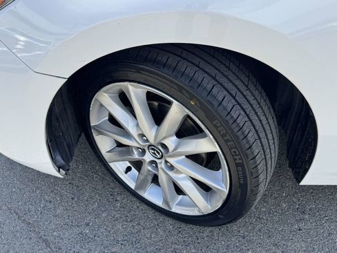 Used 2017 MAZDA MAZDA3 Grand Touring FWD image 35