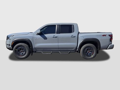 New 2026 Nissan Frontier PRO-4X w/ Pro-4x Convenience Package image 2