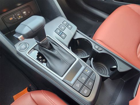 New 2026 Kia Sportage SX image 15