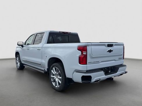 New 2026 Chevrolet Silverado 1500 High Country AWD/4WD image 4