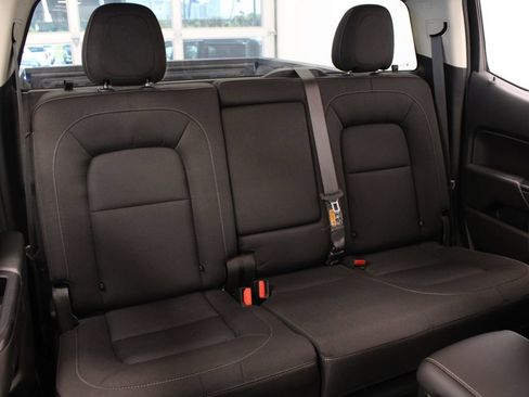 Used 2022 Chevrolet Colorado LT w/ Safety Package RWD image 27
