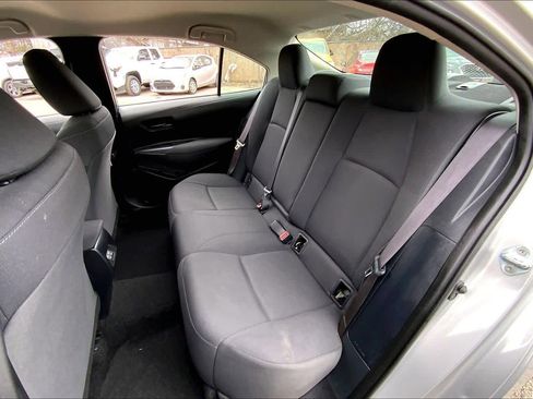 Used 2024 Toyota Corolla LE image 19