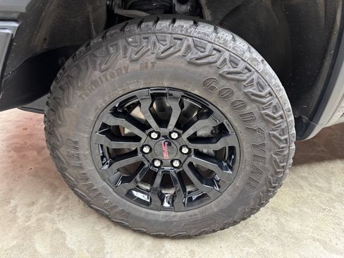 Used 2023 GMC Sierra 1500 AT4X AWD/4WD image 27