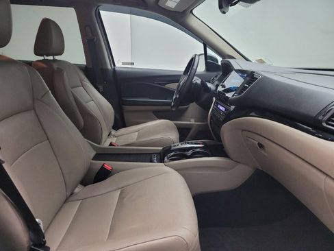 Used 2020 Honda Pilot Elite image 21