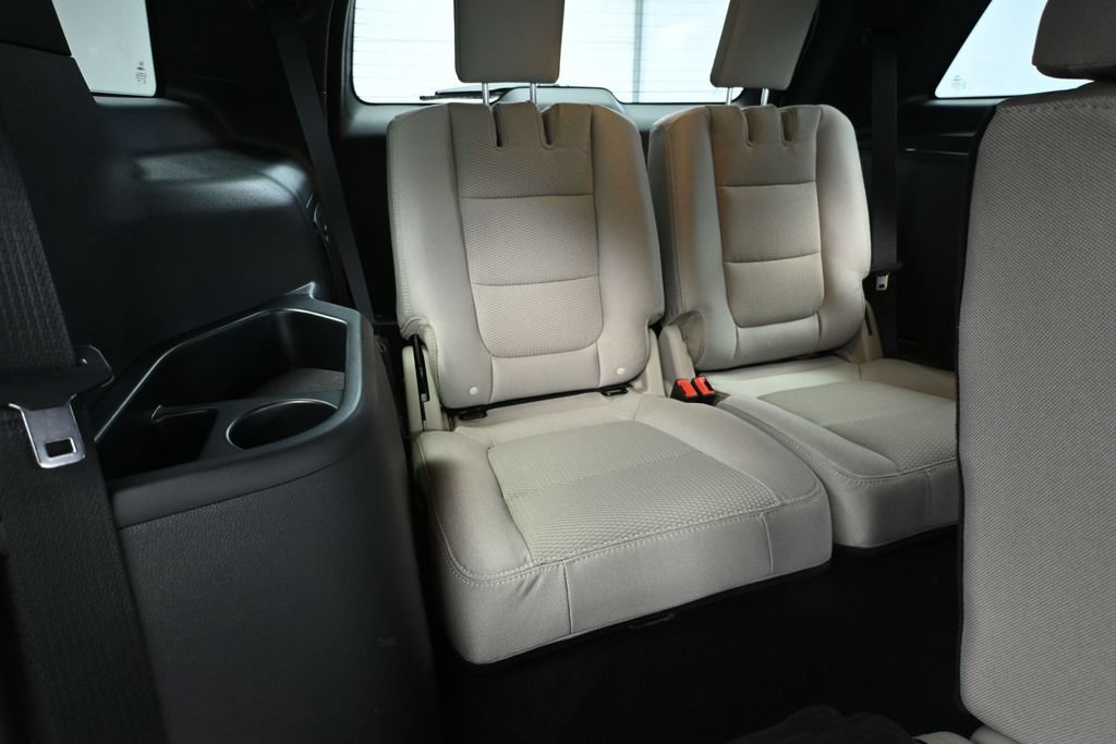 Used 2019 Ford Explorer XLT AWD/4WD image 33