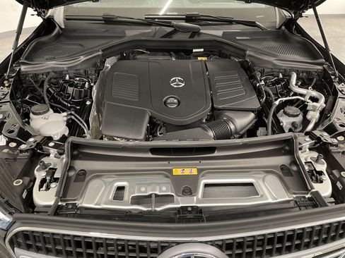 New 2026 Mercedes-Benz GLC 300 GLC 300 image 24