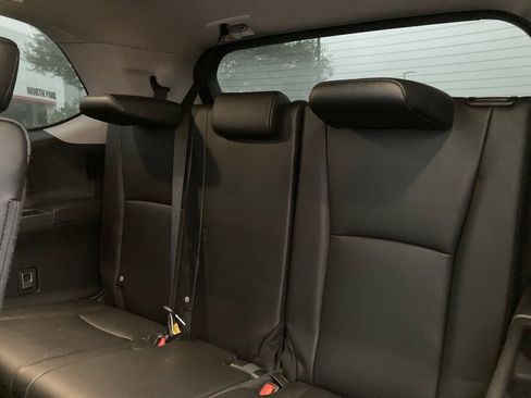 Certified 2024 Toyota Grand Highlander XLE image 12