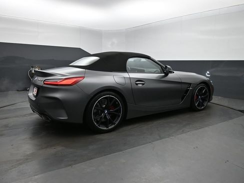 Used 2024 BMW Z4 M40i w/ Premium Package image 10