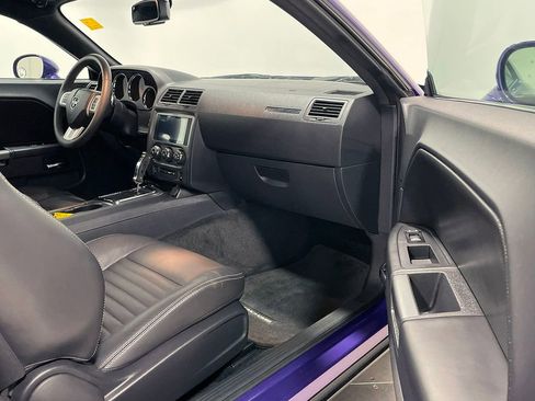 Used 2013 Dodge Challenger R/T image 51